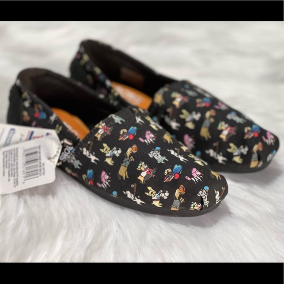 Skechers Shoes - New women Skechers bob dogs pattern shoes